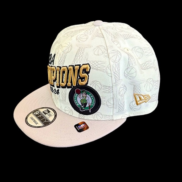 Boston Celtics NBA Champions 2023-24 Snapback Hat - Cream and Gold - NWT - Picture 2 of 4